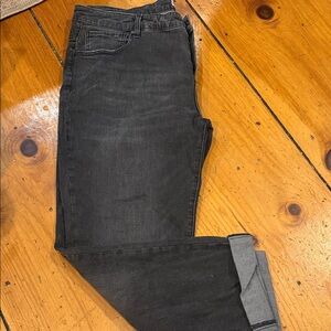 Carve Designs Women's Slim Jeans in Washed Black